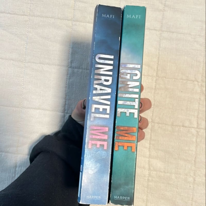 Ignite Me & Unravel Me by Tahereh Mafi, Paperback | Pangobooks