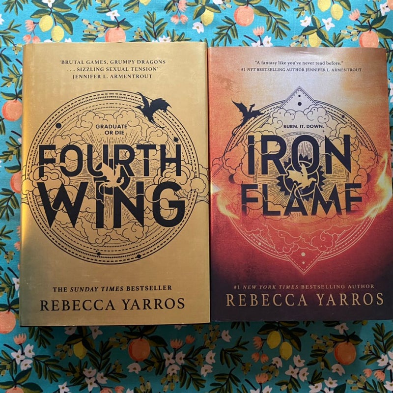 Special Edition Fourth Wing and Iron Flame (Sprayed edges)