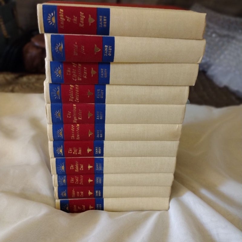 Lot of  Eleven  Zane Grey Vintage Books of Western Adventures 