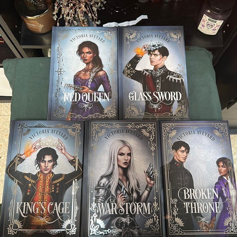 Litjoy Red Queen Special Edition set by Victoria Aveyard, Hardcover ...