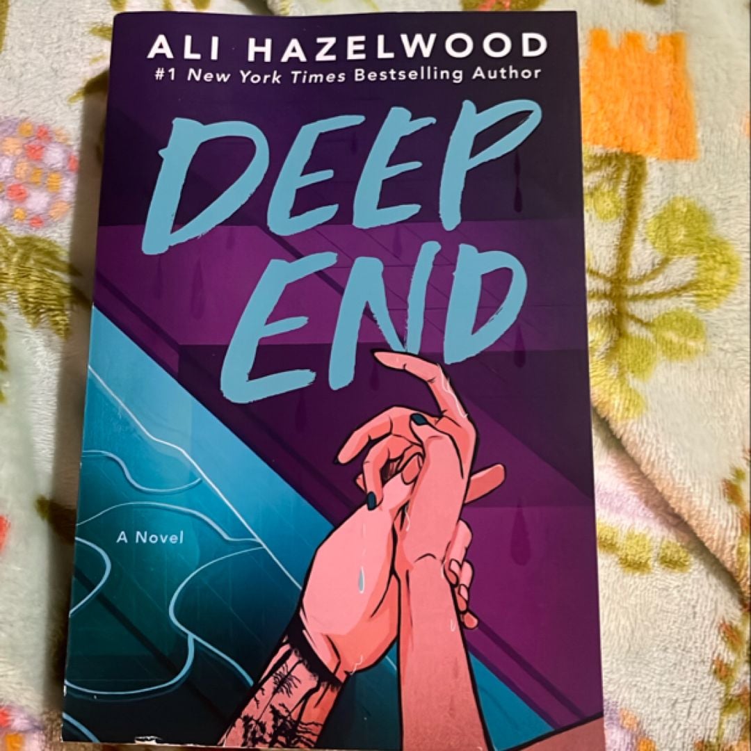 Deep End by Ali Hazelwood, Paperback | Pangobooks