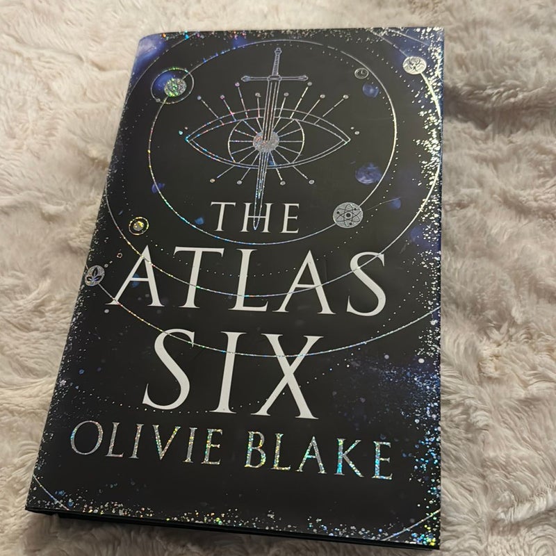 The Atlas Six: the Atlas Book 1 (signed by the author Illumicrate)