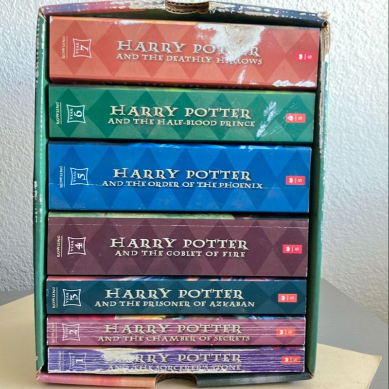 Harry Potter Paperback Boxset #1-7