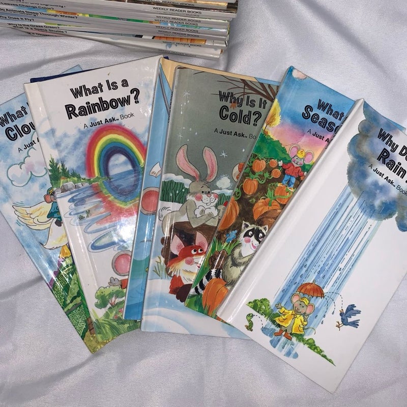 Lot 33 Weekly Reader Books Vintage 2024 A Just Ask Why? What? Series 1980's