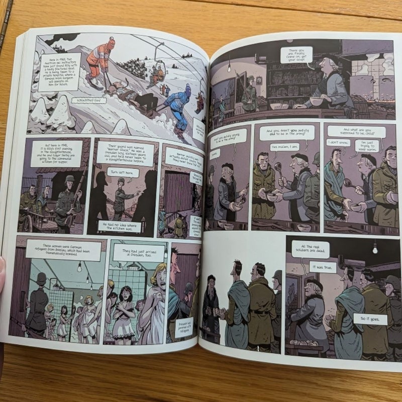 Slaughterhouse-Five: the Graphic Novel