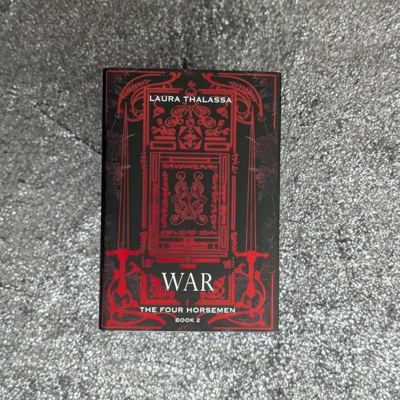 War (Bookish Box SIGNED) *Missing Ch 21*