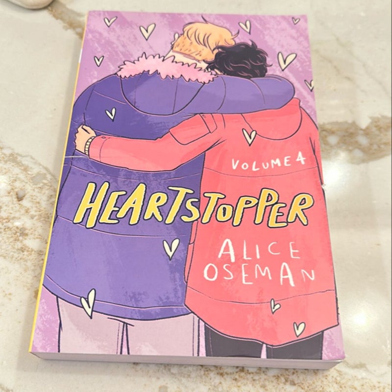 Heartstopper: Volume 4: a Graphic Novel