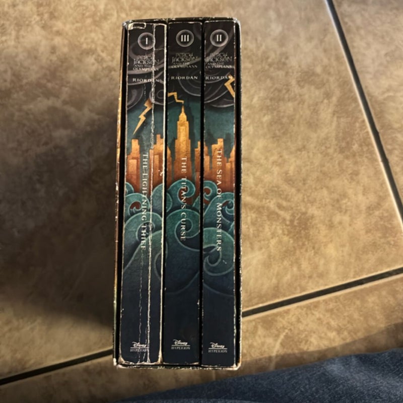 The Percy Jackson and the Olympians Pbk 3-Book