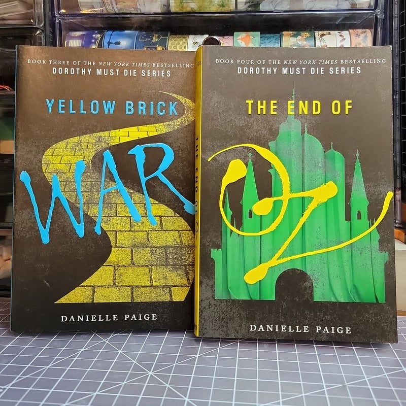 [BUNDLE-DOROTHY MUST DIE SERIES]