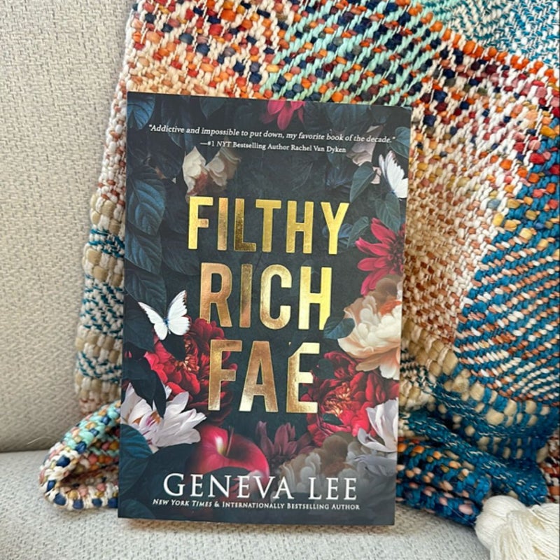 Filthy Rich Fae (Sprayed Edges)