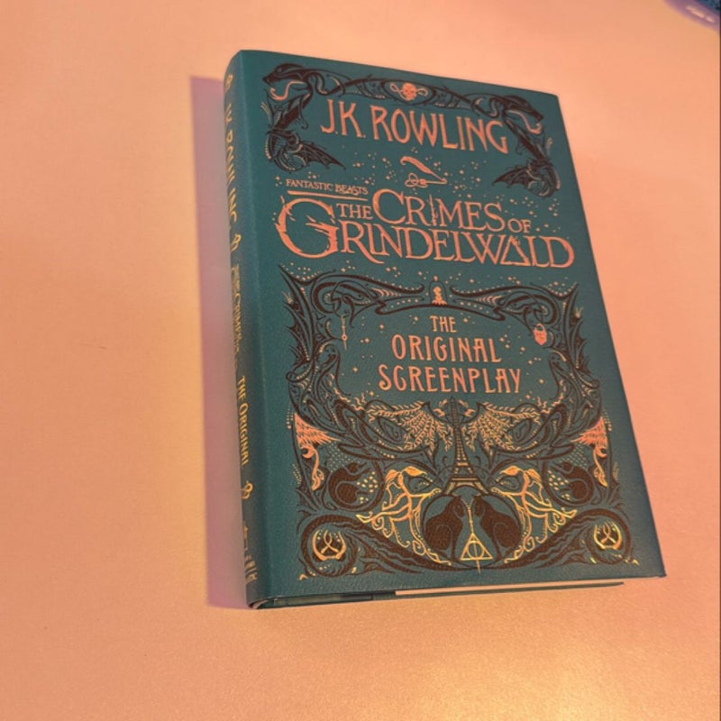 Fantastic Beasts: the Crimes of Grindelwald: the Original Screenplay