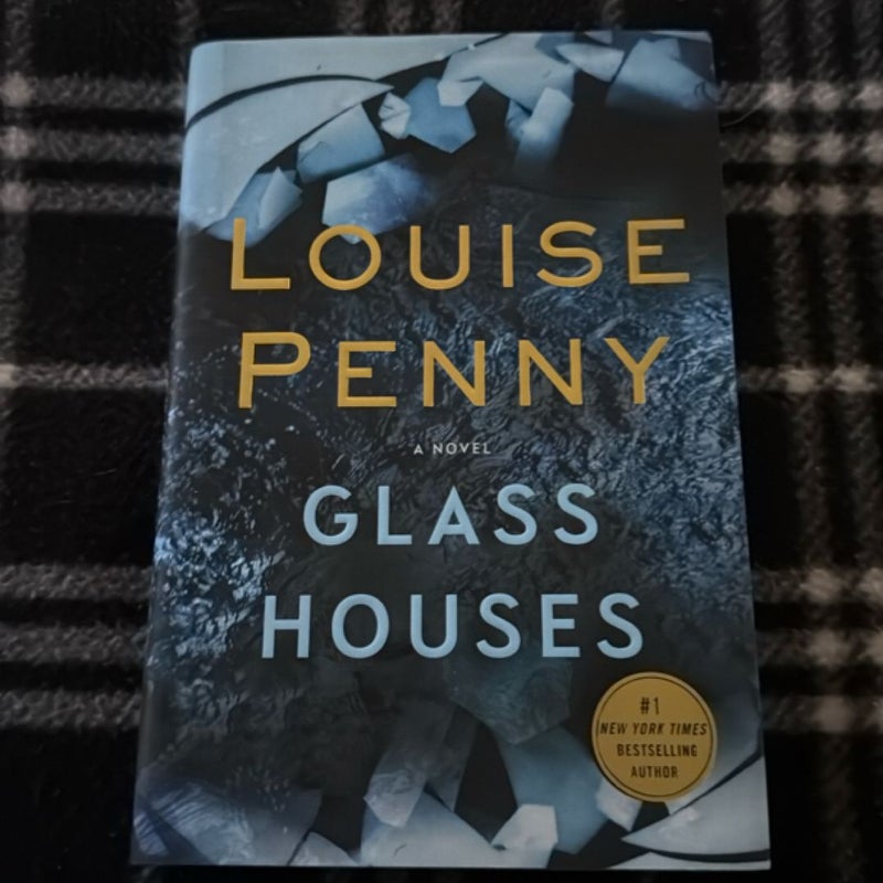 💥 Glass Houses