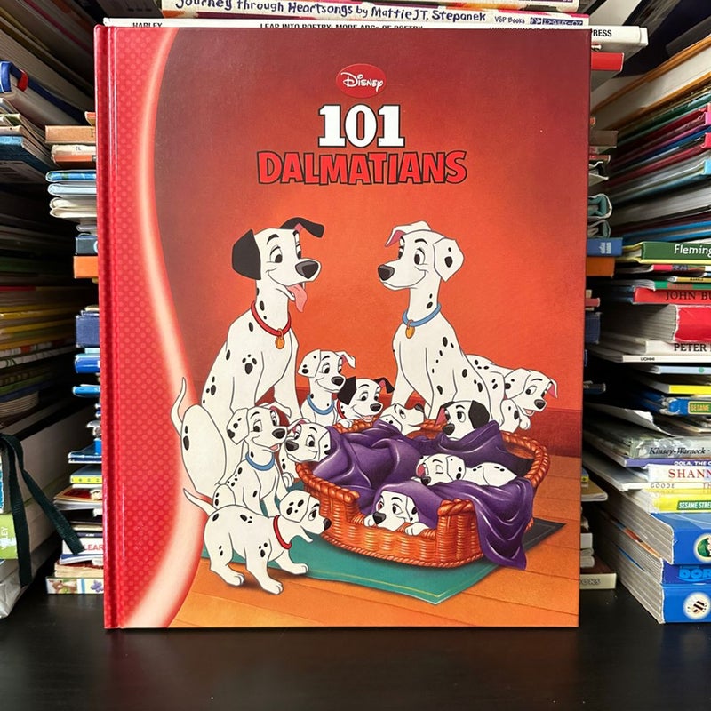 Disney Bundle, 2 Books Dumbo and 101 Dalmatians