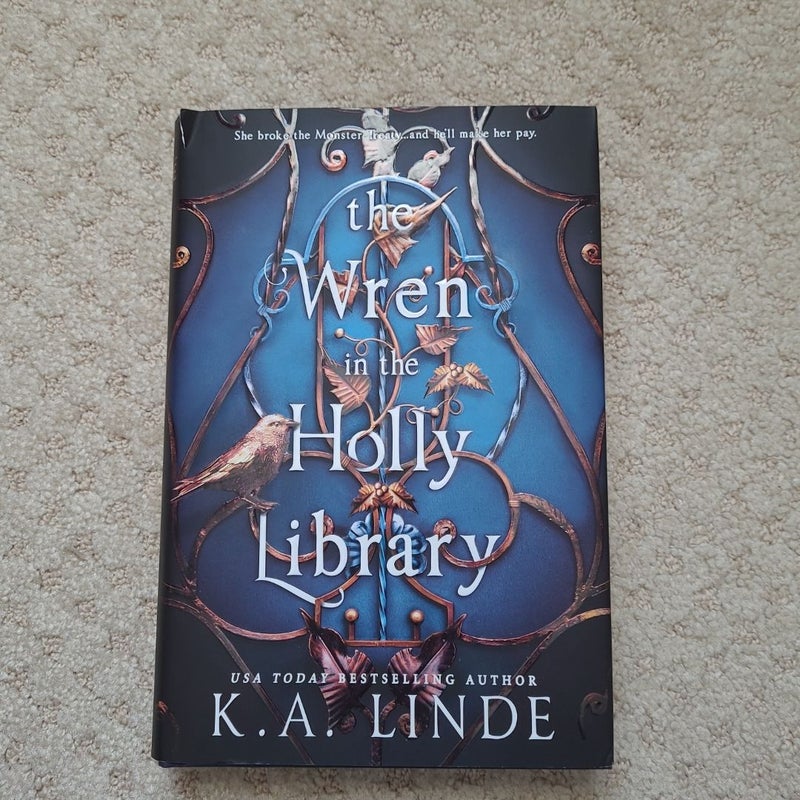 The Wren in the Holly Library (Deluxe Limited Edition)