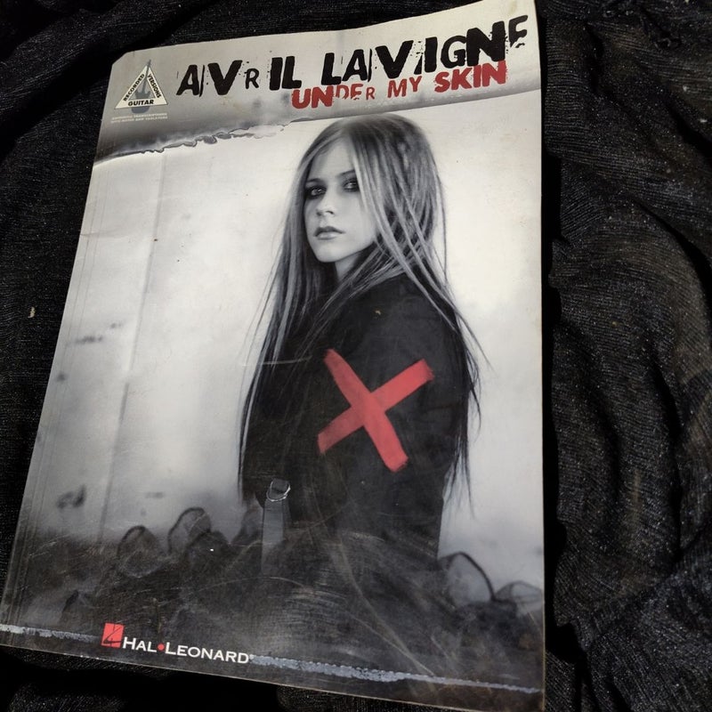 Avril Lavigne - Under My Skin