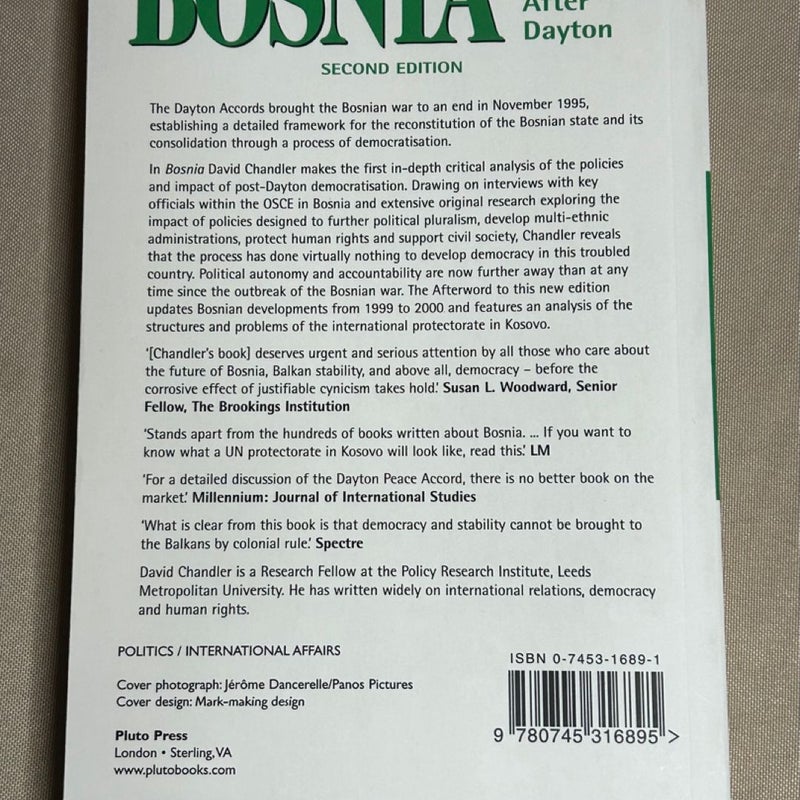 Bosnia : Faking Democracy after Dayton