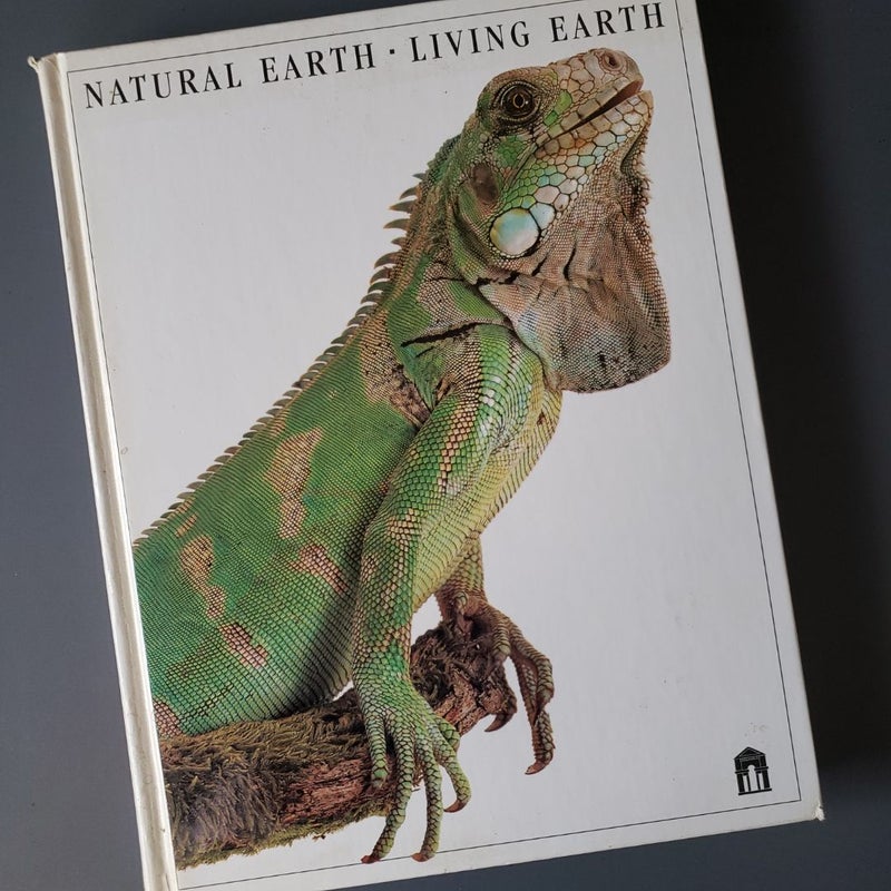 Natjral Earth - Living Earth