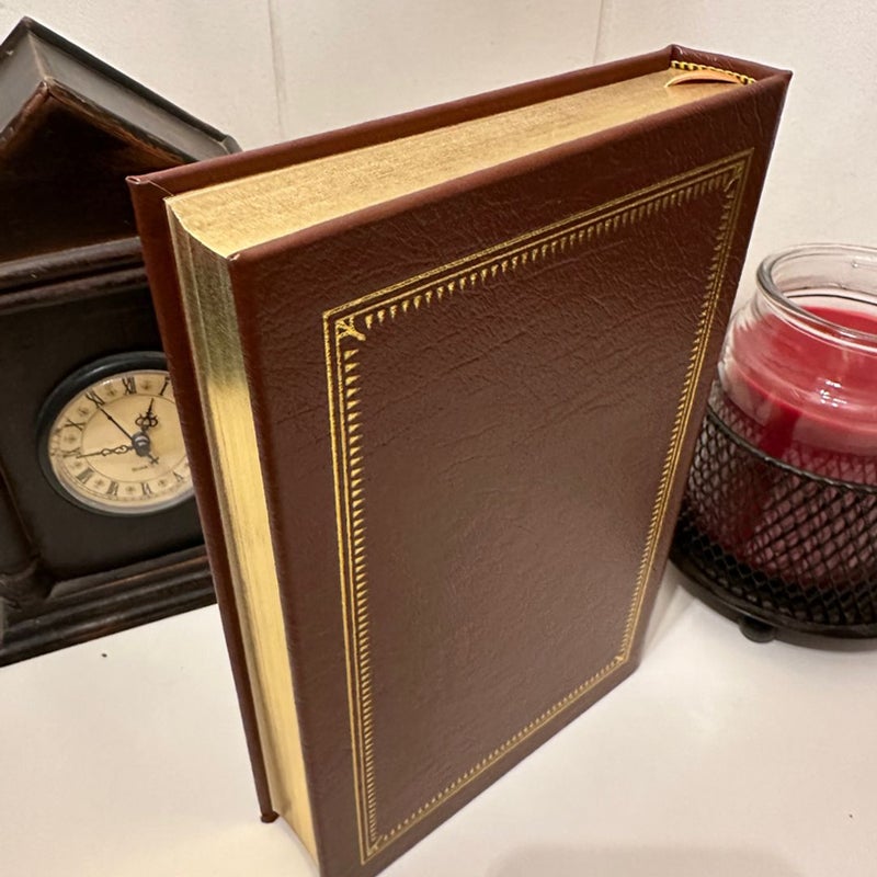Easton Press Leather Classics “A Farewell To Arms” By Hemingway (1990) Collector’s Edition 100 Greatest books Ever Written 