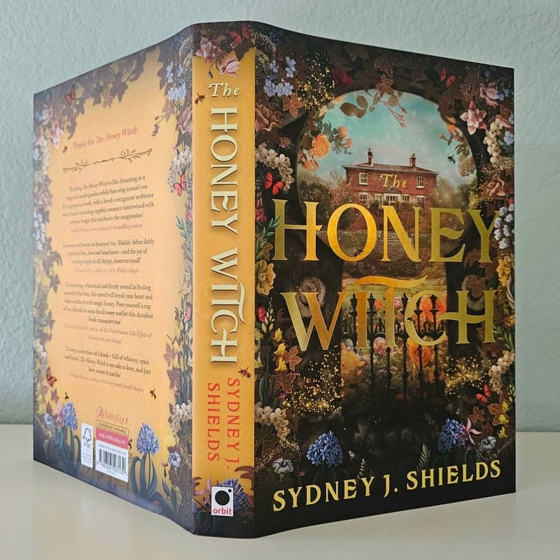 The Honey Witch by Sydney J. Shields Sprayed Edges Endpaper Artwork Fairyloot Special Edition NEW