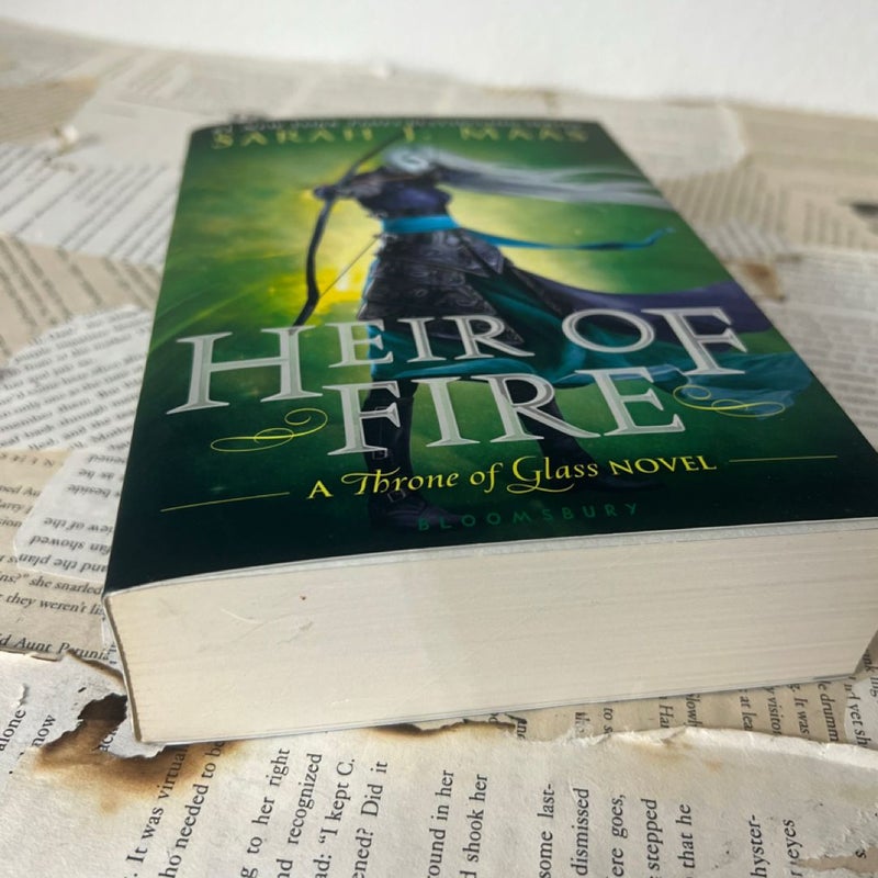 Heir of Fire by Sarah J Maas OOP Paperback Novel Book Romance Fantasy