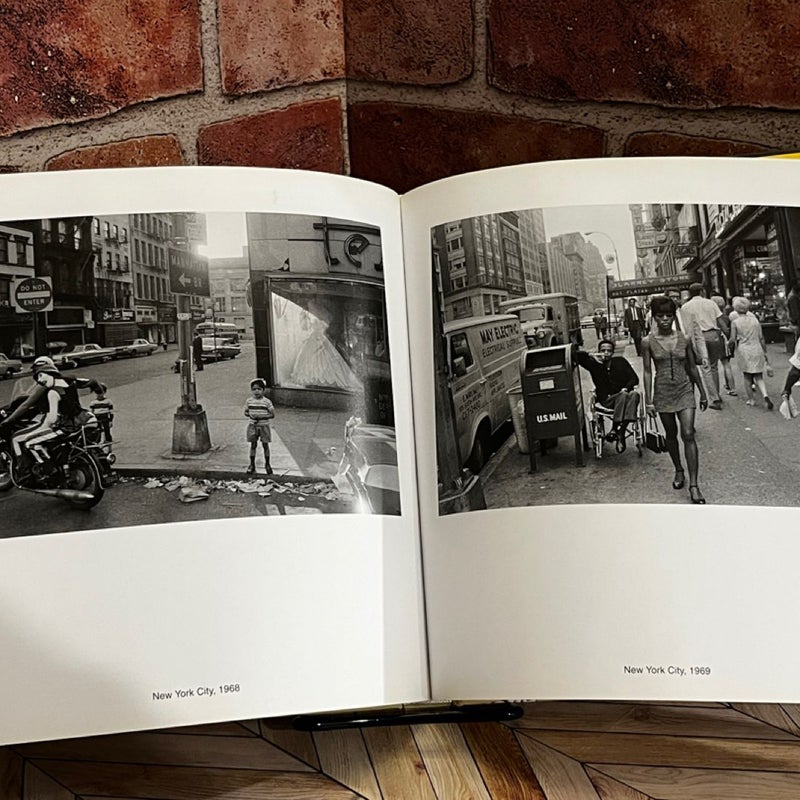 Retrospective by Joel Meyerowitz, Ralph Goertz, Jörg Sasse