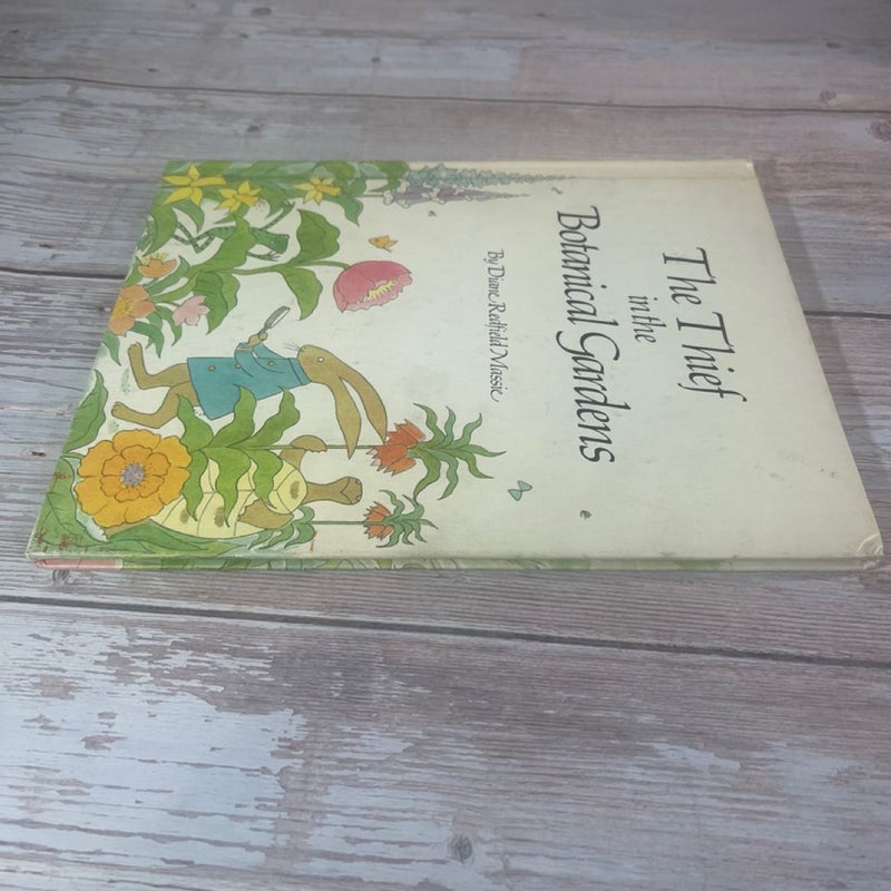 The Thief in the Botanical Gardens vintage 1st printing