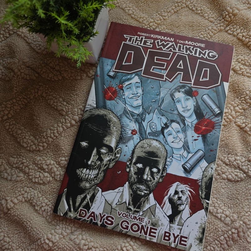 The Walking Dead Vol. 1, 2, 3, 4, 5, 17, & 19