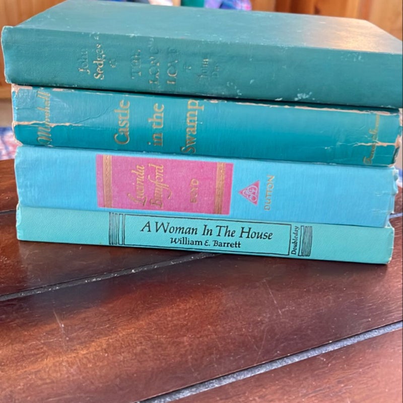 Vintage Bundle Set of 4 Books - Green Blue