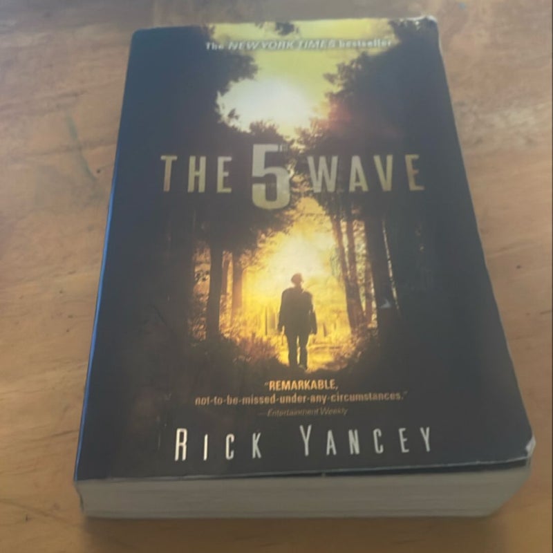 The 5th Wave