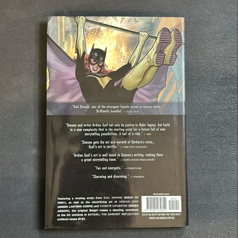 Batgirl Vol. 1: the Darkest Reflection (the New 52)