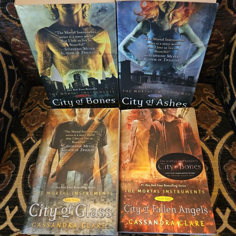 Mortal Instruments Bundle Books 1-4