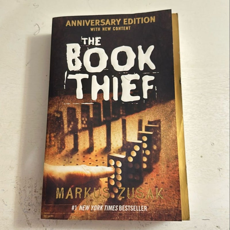 The Book Thief (Anniversary Edition)