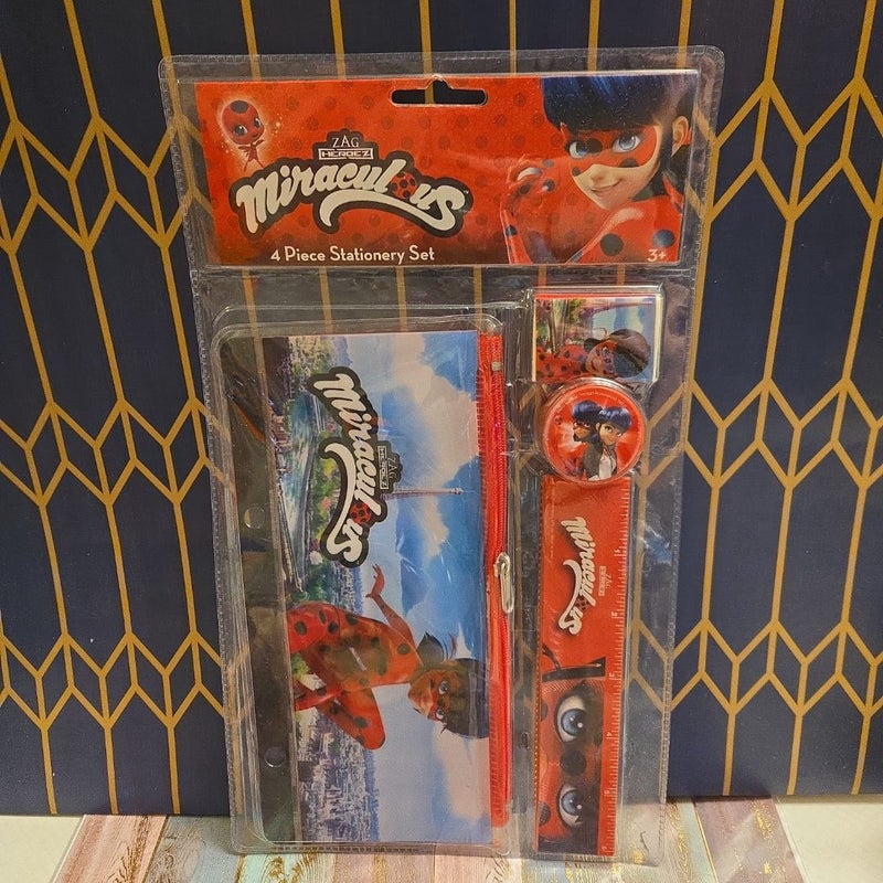 Miraculous ladybug stationary set