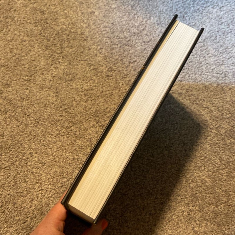 Assassin's Apprentice (the Illustrated Edition)