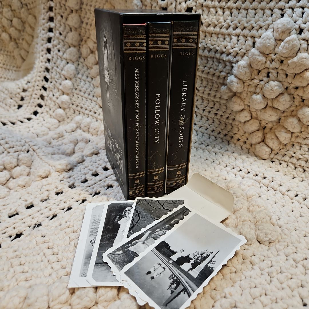 Miss Peregrine's Peculiar Children Boxed Set