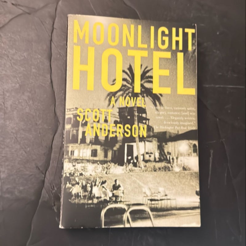 Moonlight Hotel