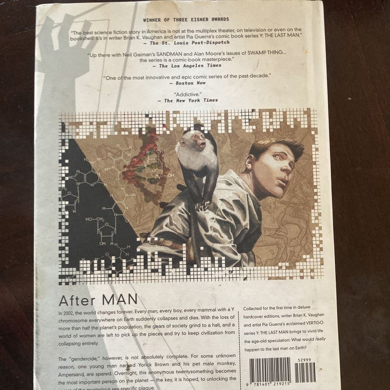 Y: the Last Man: Deluxe Edition Book One