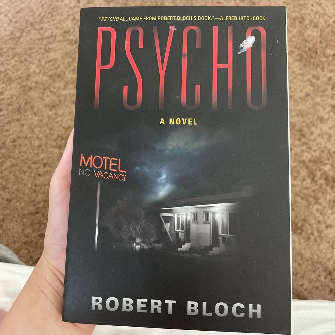 Psycho by Robert Bloch, Paperback | Pangobooks