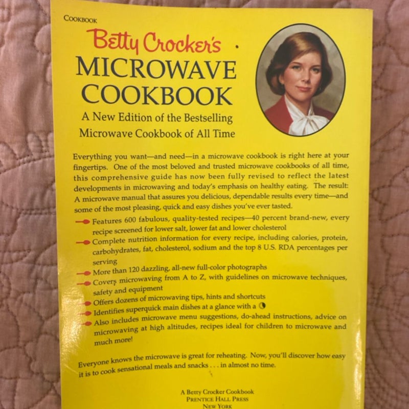 Betty Crocker's Microwave Cookbook