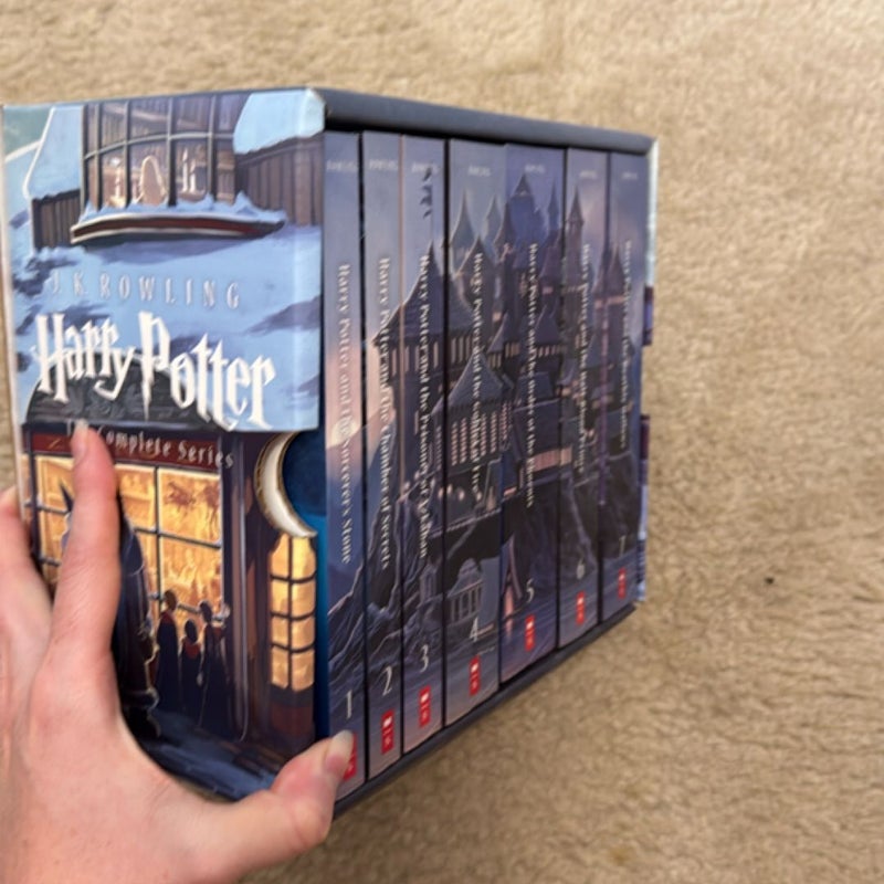 Harry Potter Paperback Box Set