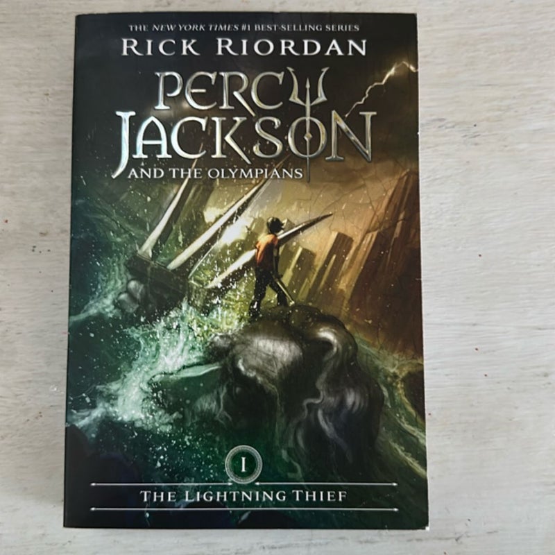 Percy Jackson and the Olympians 5 Book Paperback Boxed Set (new Covers W/poster)