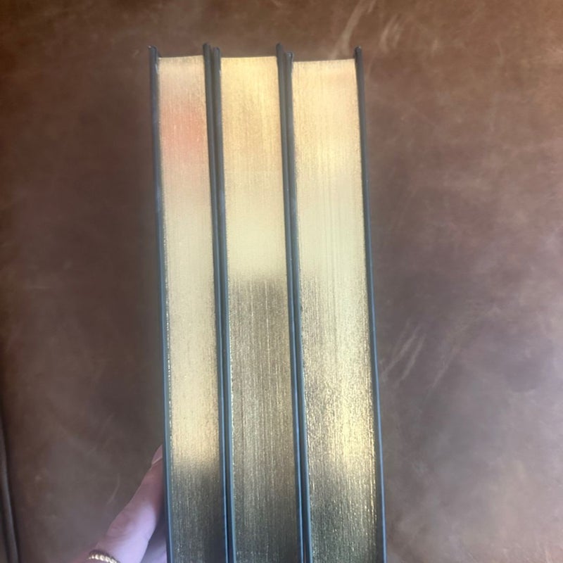 洋書 Bird Box Special Edition Bird Box Ravenhood Trilogy by Kate Stewart signed special