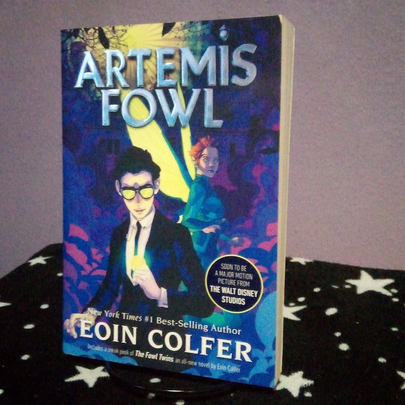 Artemis Fowl 3 Book Box Set with Bonus Graphic Novel Sampler Inside