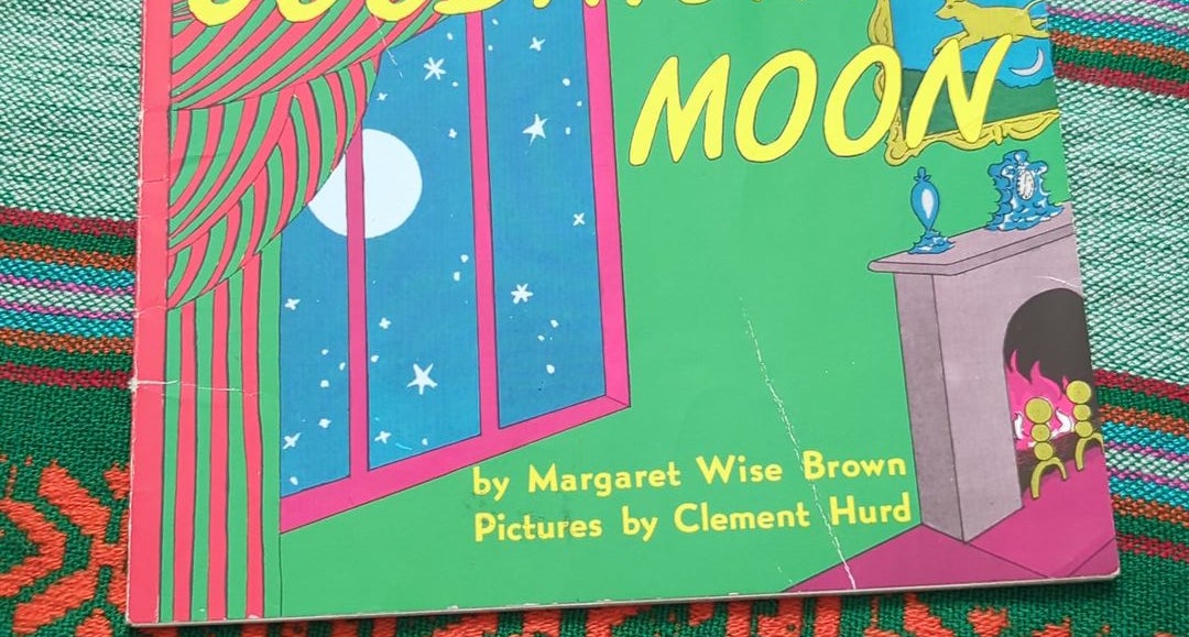 Goodnight Moon by Margaret Wise Brown; Clement Hurd, Paperback