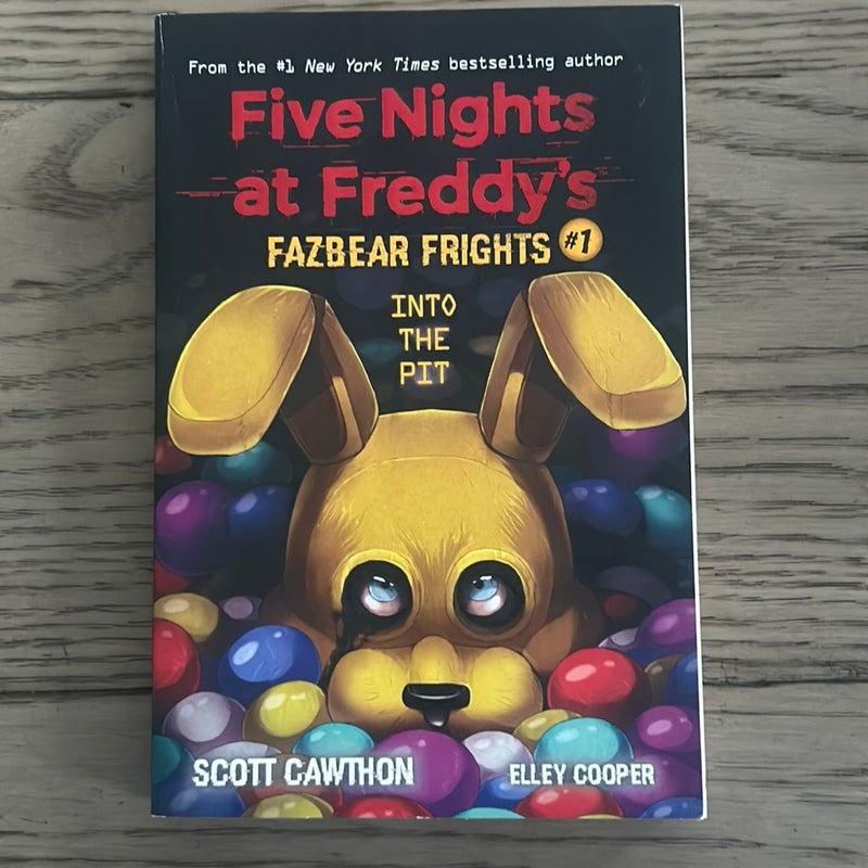 Into the Pit: An AFK Book (Five Nights at Freddy's: Fazbear