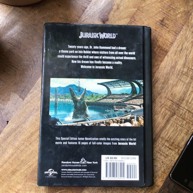 Jurassic World Special Edition Junior Novelization (Jurassic World)