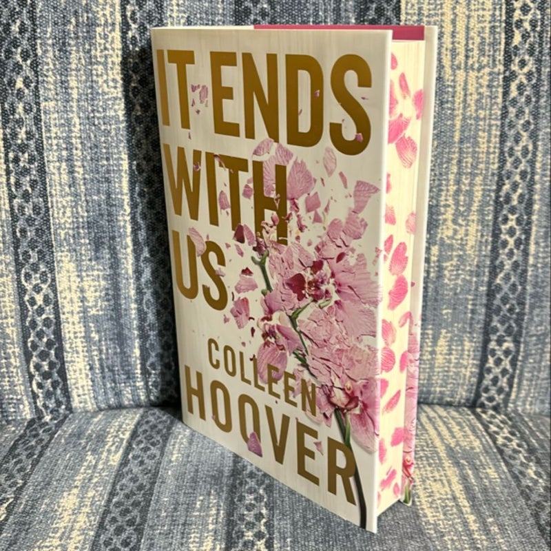 It Ends with Us - Waterstones edition w printed edges