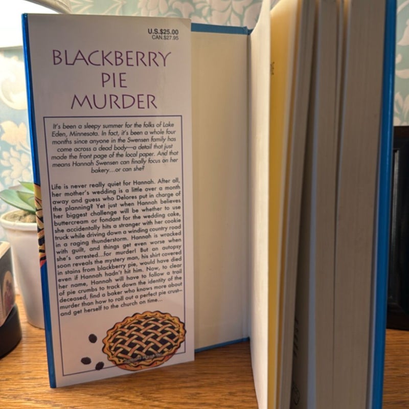 Blackberry Pie Murder