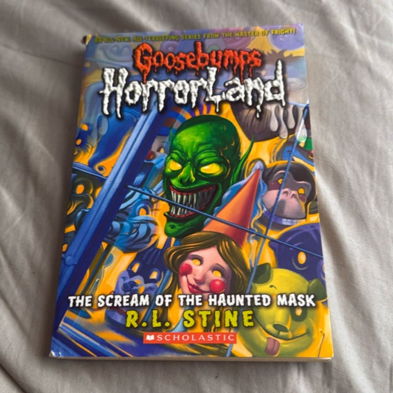 Goosebumps Horrorland the scream of the haunted mask First Edition