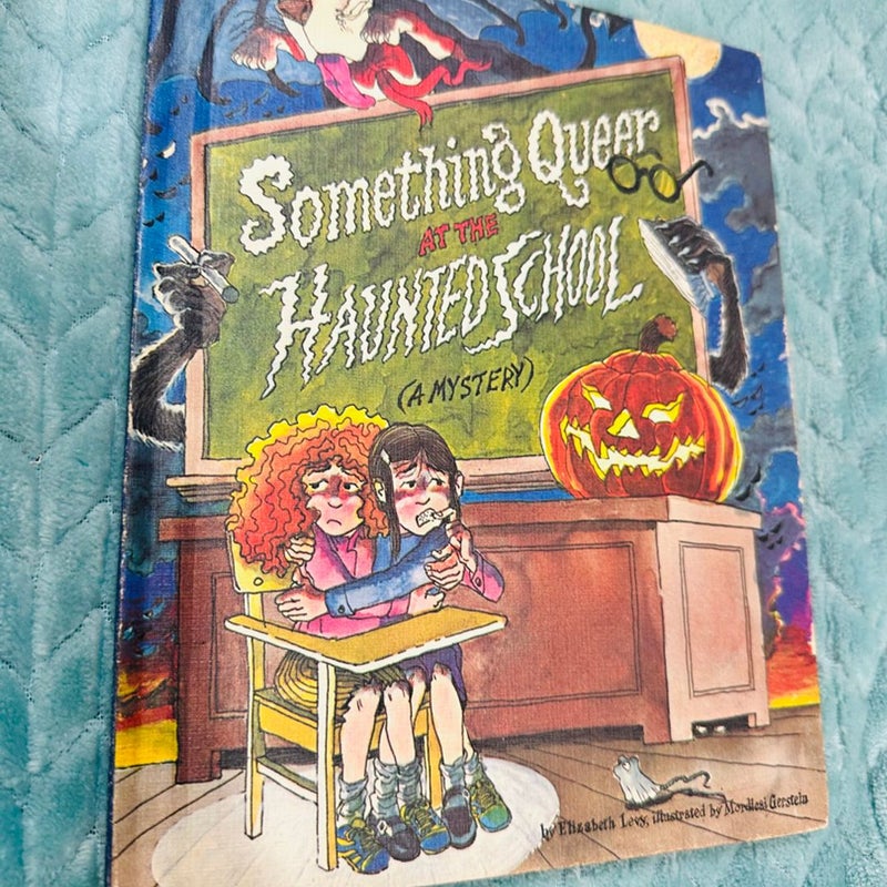 Vintage 1982- Something Queer at the Haunted School